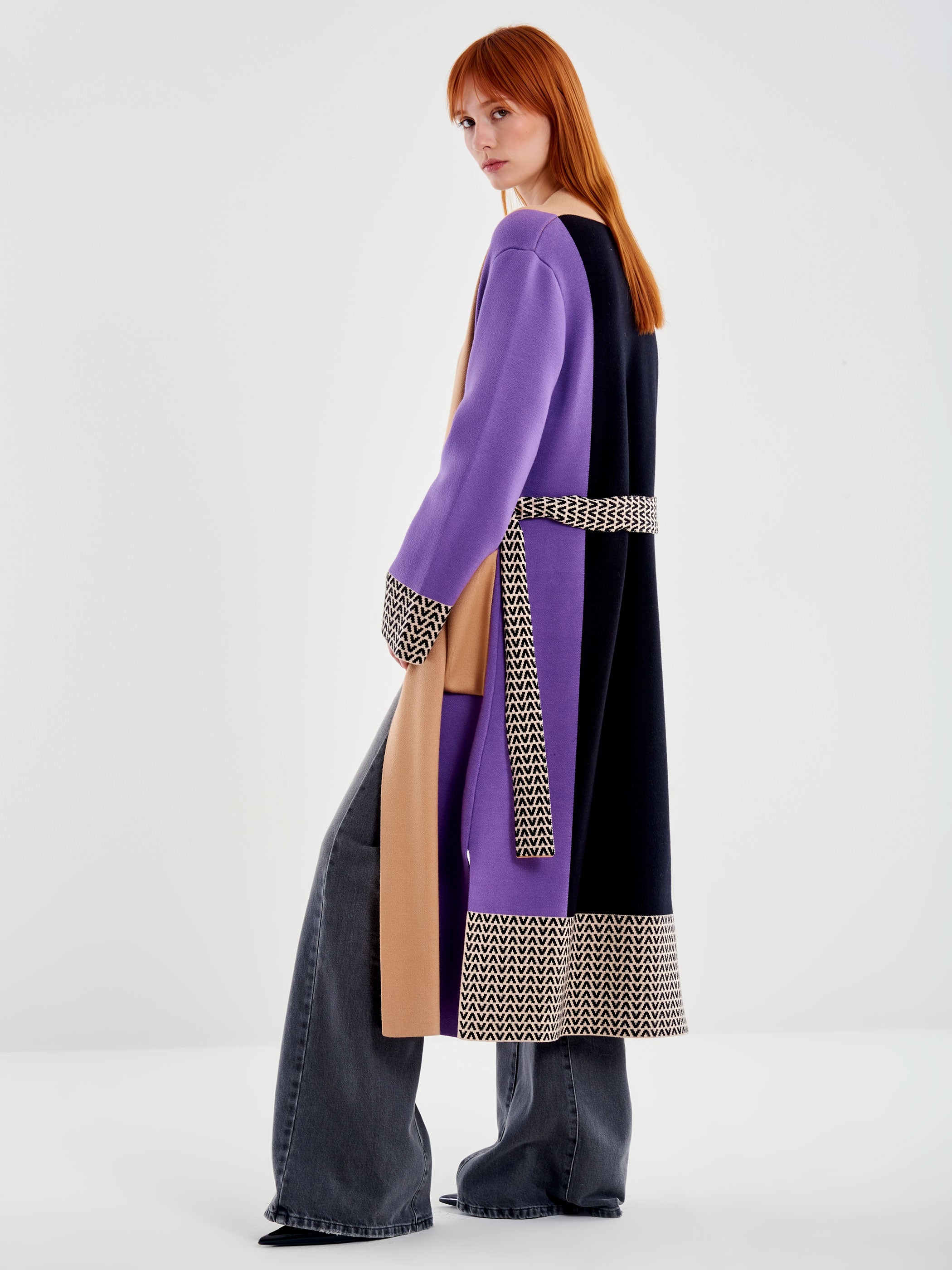 Vicolo Cappotto in Maglia Fantasia Color Block Nero