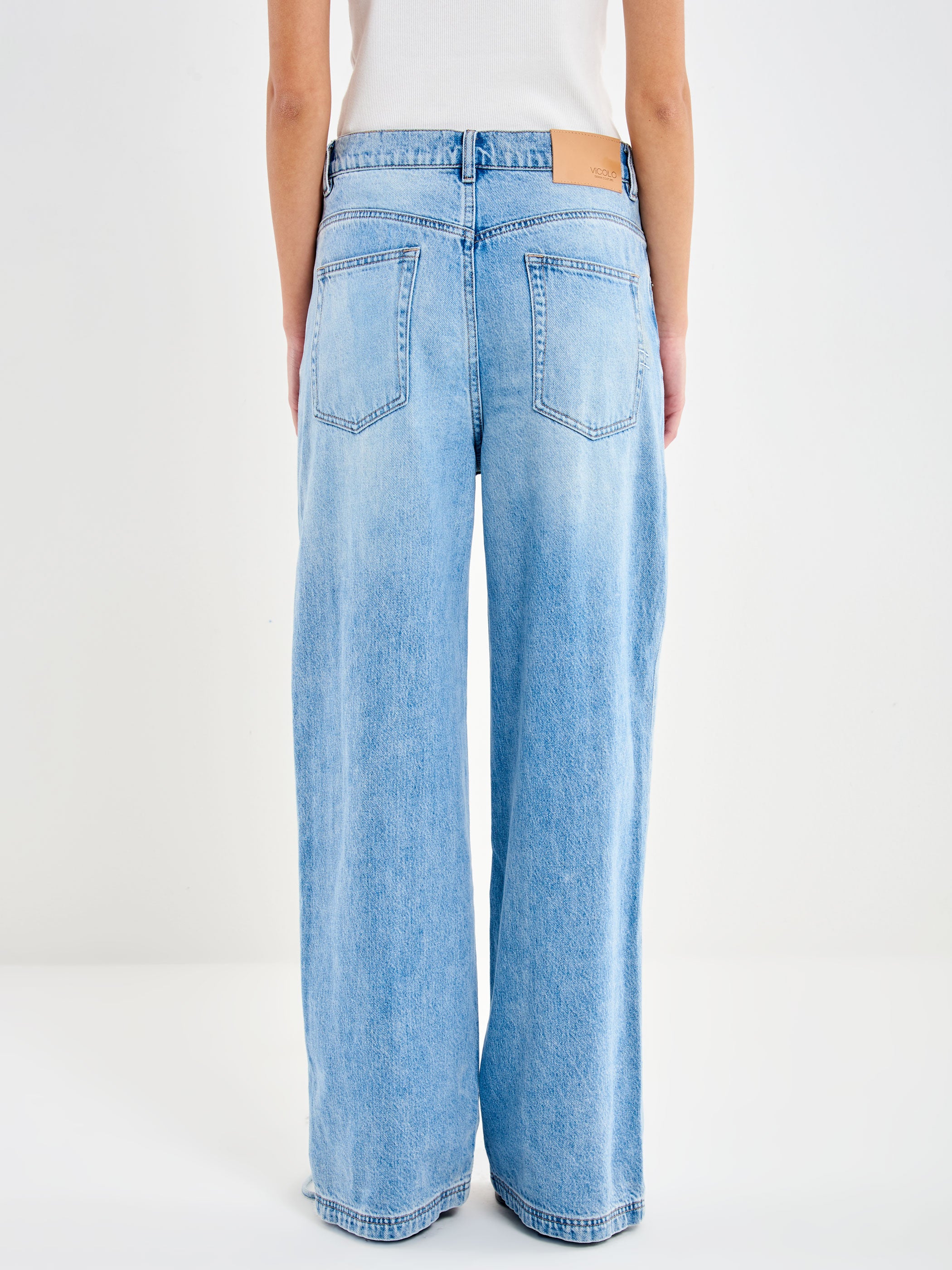 Jeans Cora con Intreccio Laterale