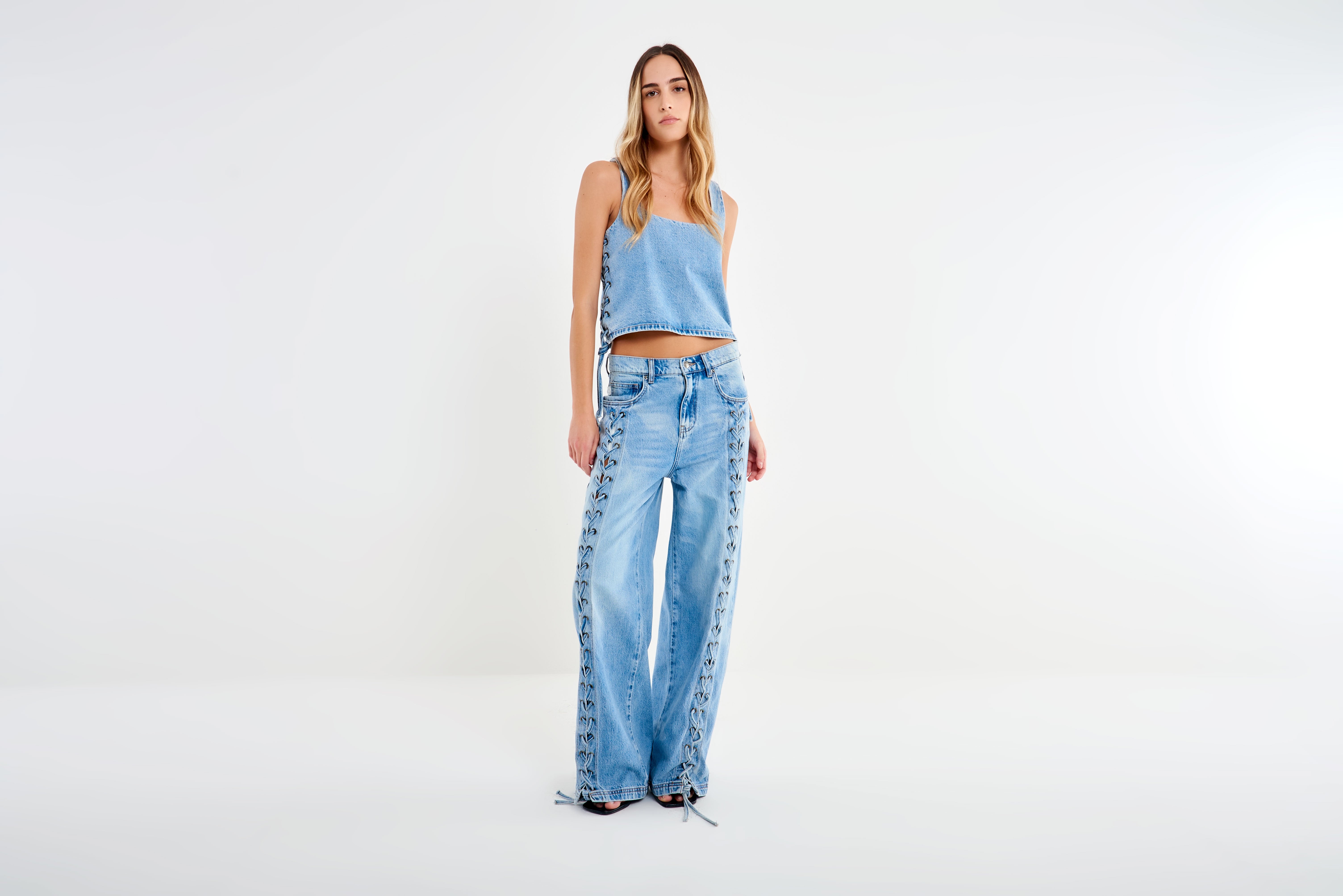 Top in Denim con Intreccio