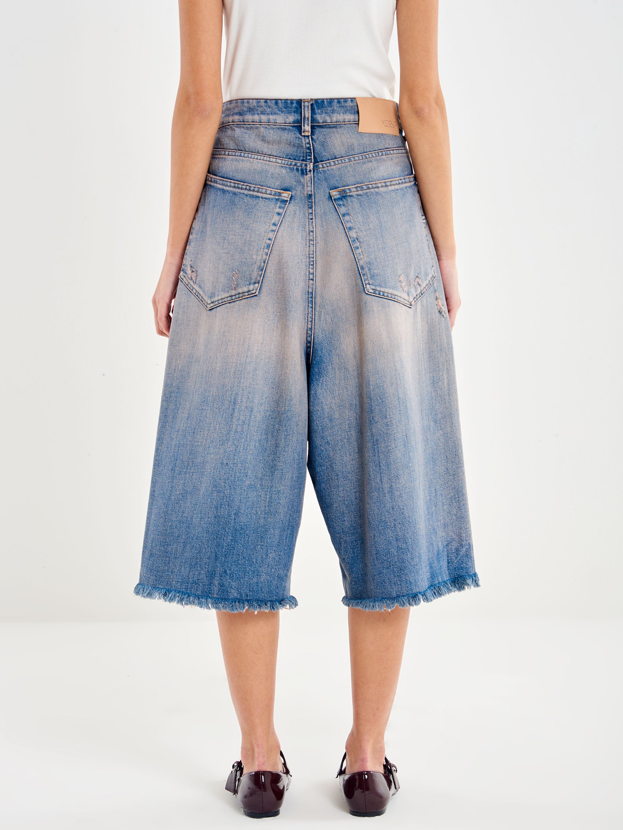 Bermuda in Denim Lavaggio rosa