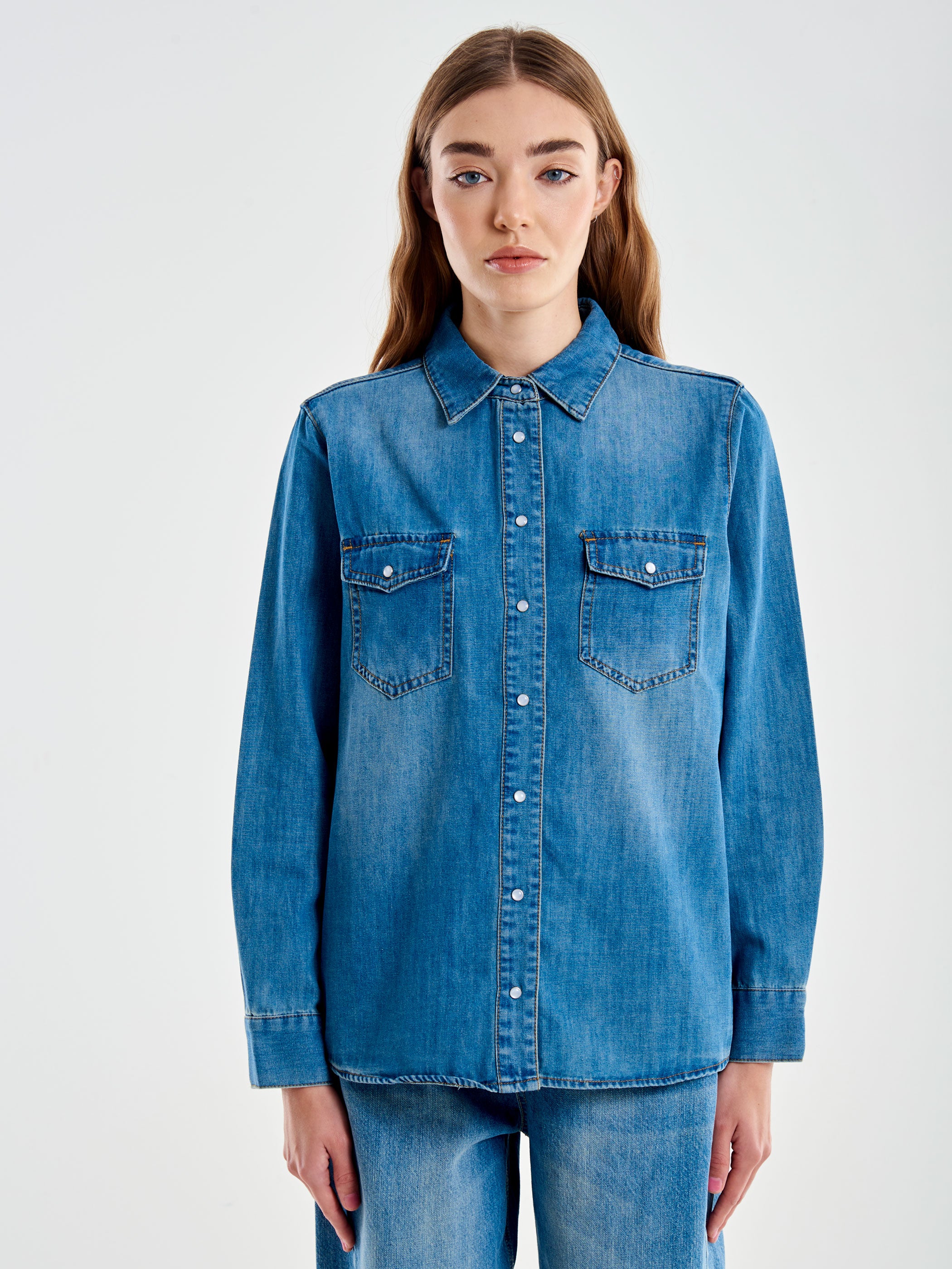 VICOLO 売れ筋商品|||ヴィコロ シャツ トップス レディース Denim shirts Blue Denim Shirts and Tops – Vicolo