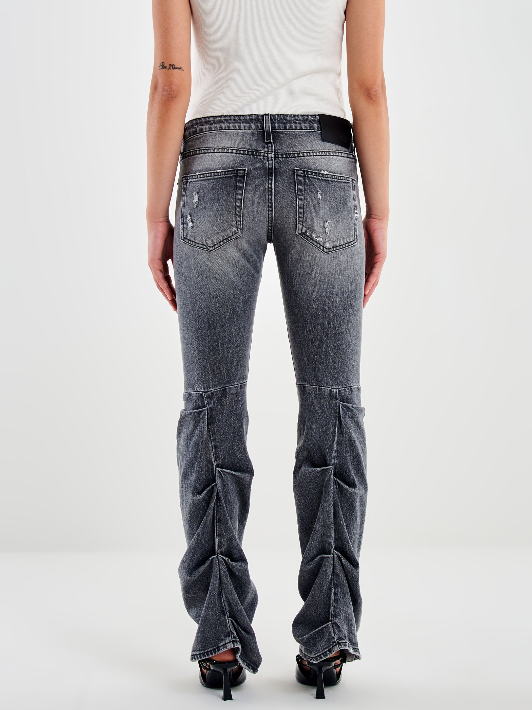 Jeans Xin con Arriccio Sul Retro