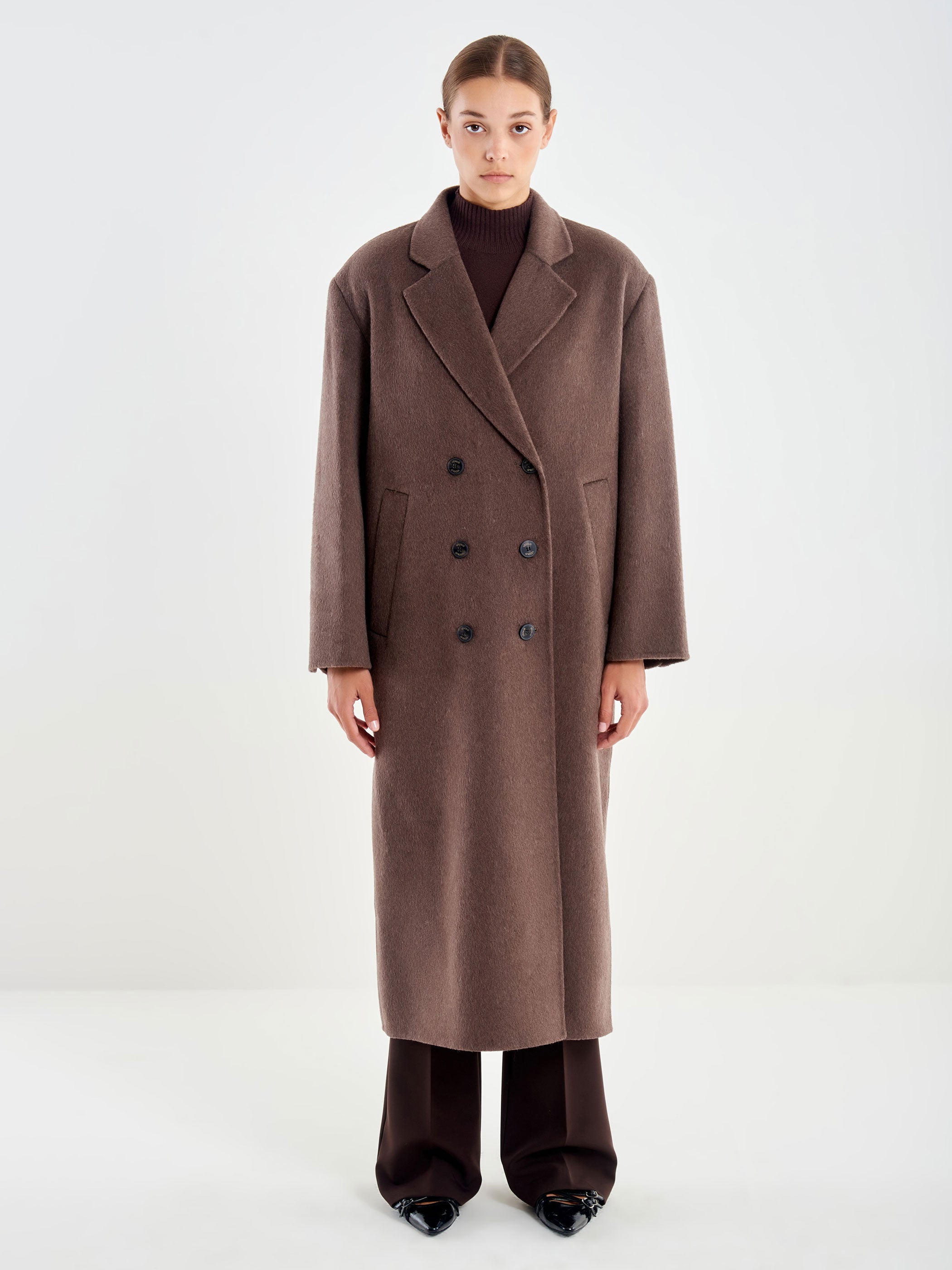 Maxi-Shoulder Coat