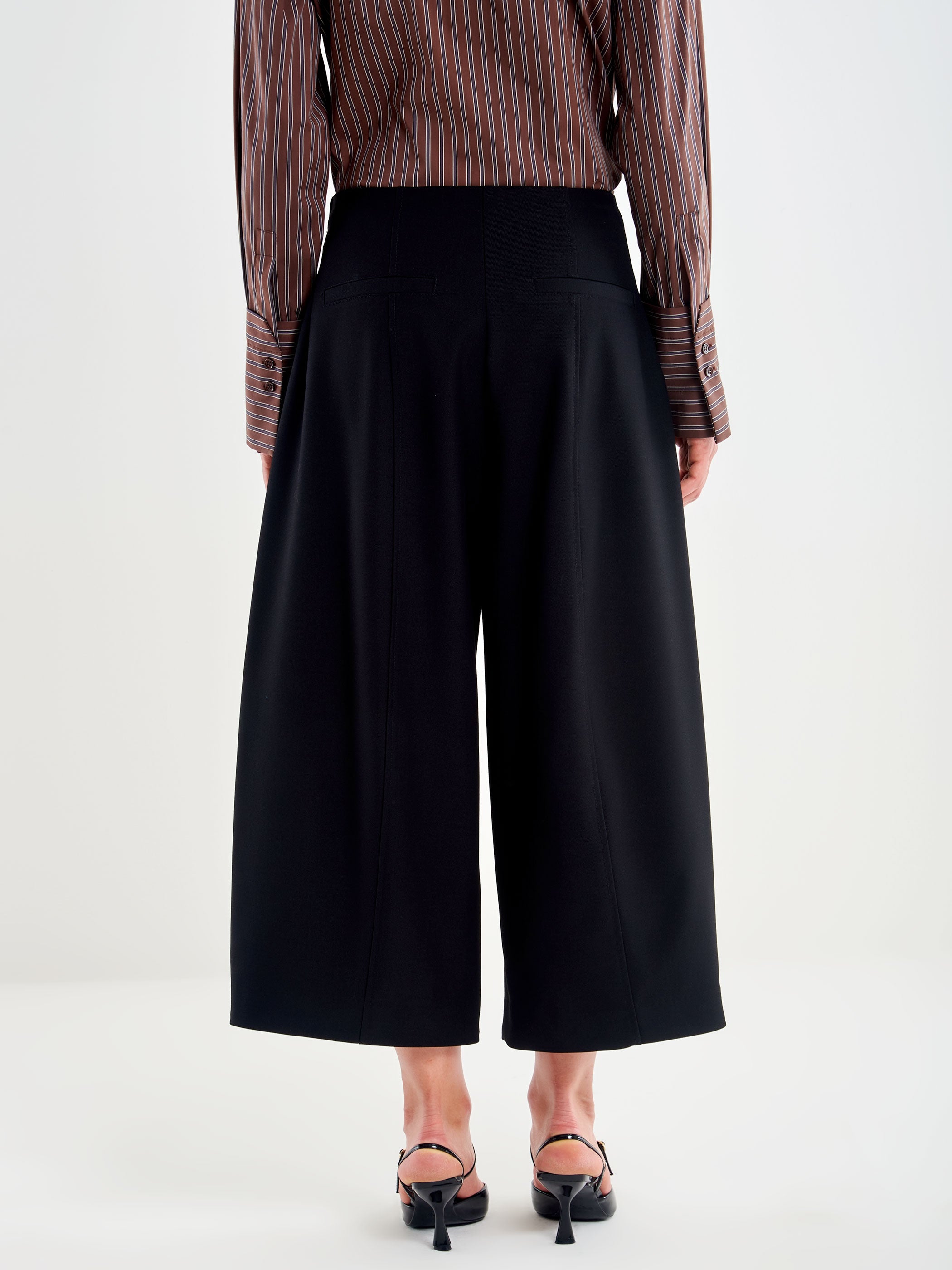 Wide-Leg Bermuda Shorts