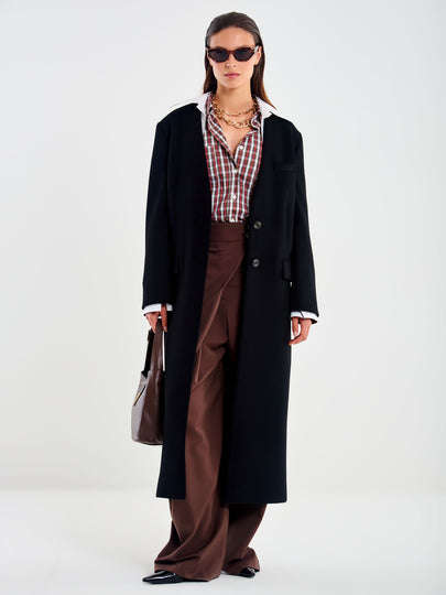 Cappotto Lungo con Colletto e Polsini