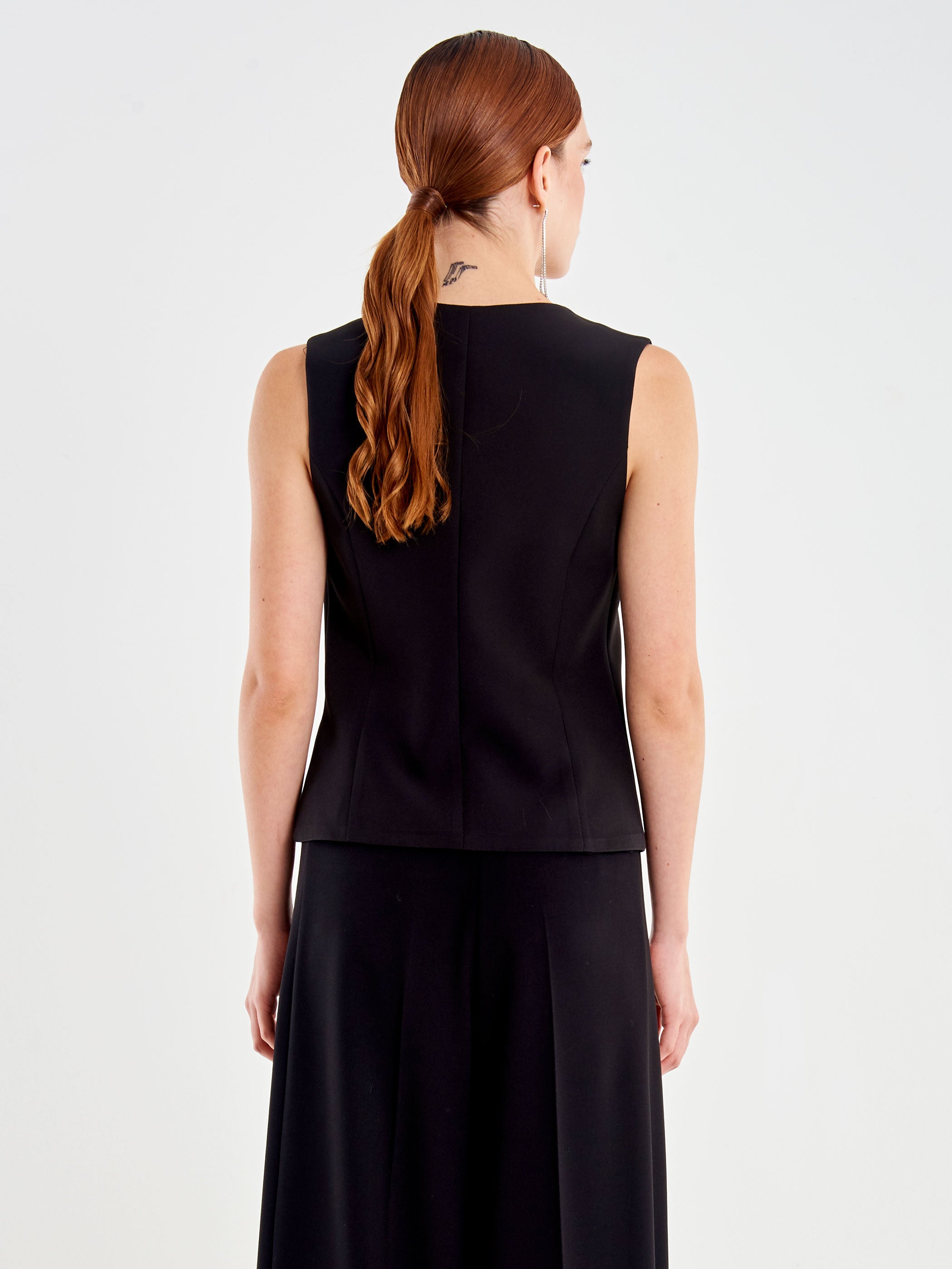 Gilet Girocollo con Bottoni